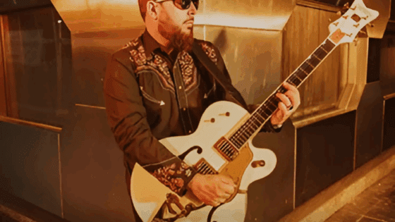 JJ FUENTES en concierto en Aguadulce de Roquetas de Mar el 26 de Julio de 2025.